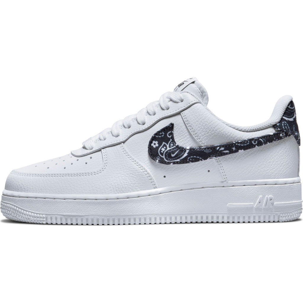 Air Force 1 '07 Essential W - INVINCIBLE