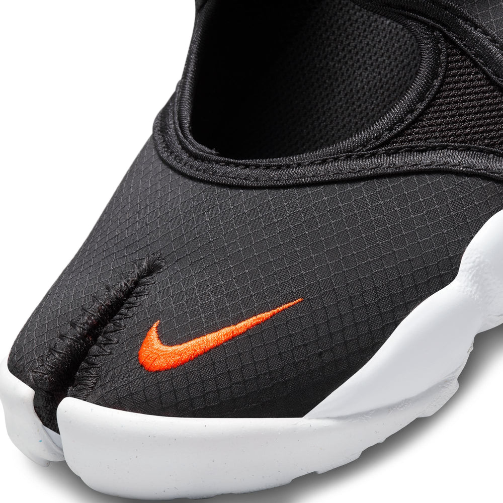 
                  
                    Air Rift Breathe W - INVINCIBLE
                  
                