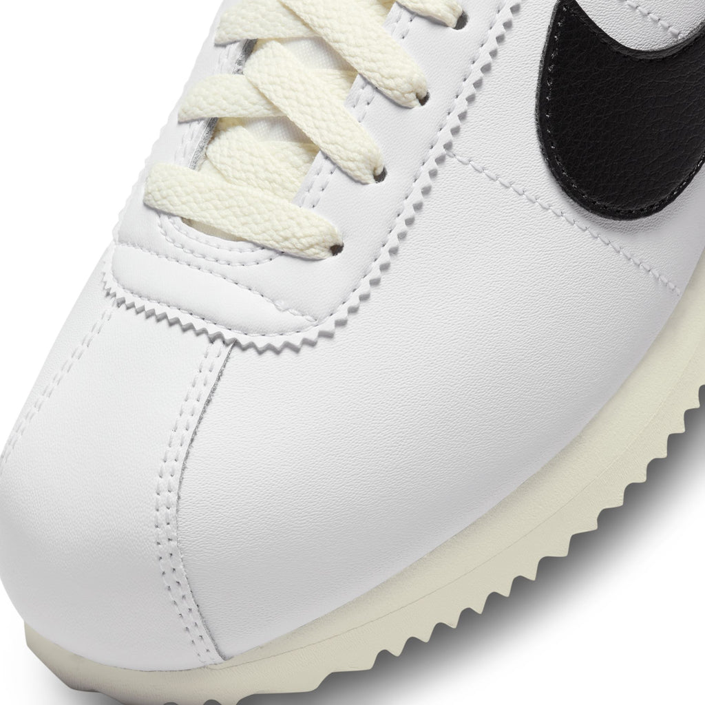 Classic Cortez W - INVINCIBLE