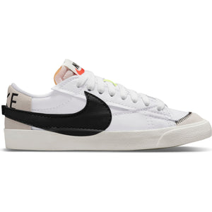 
                  
                    Blazer Low '77 Jumbo - INVINCIBLE
                  
                