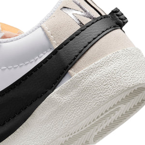 
                  
                    Blazer Low '77 Jumbo - INVINCIBLE
                  
                