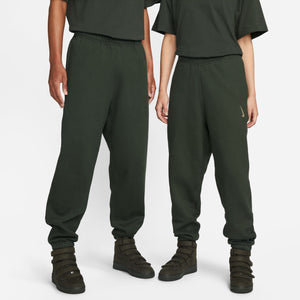 
                  
                    As M NRG LA Fleece Pant x Billie Eilish - INVINCIBLE
                  
                