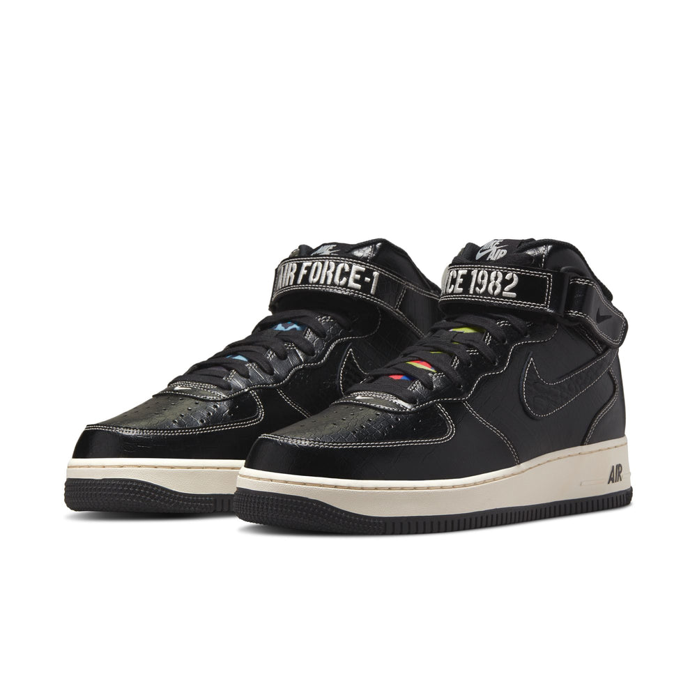 
                  
                    Air Force 1 Mid 07 LX - INVINCIBLE
                  
                