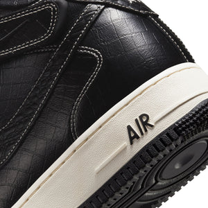 
                  
                    Air Force 1 Mid 07 LX - INVINCIBLE
                  
                