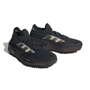 
                  
                    NMD S1 - INVINCIBLE
                  
                