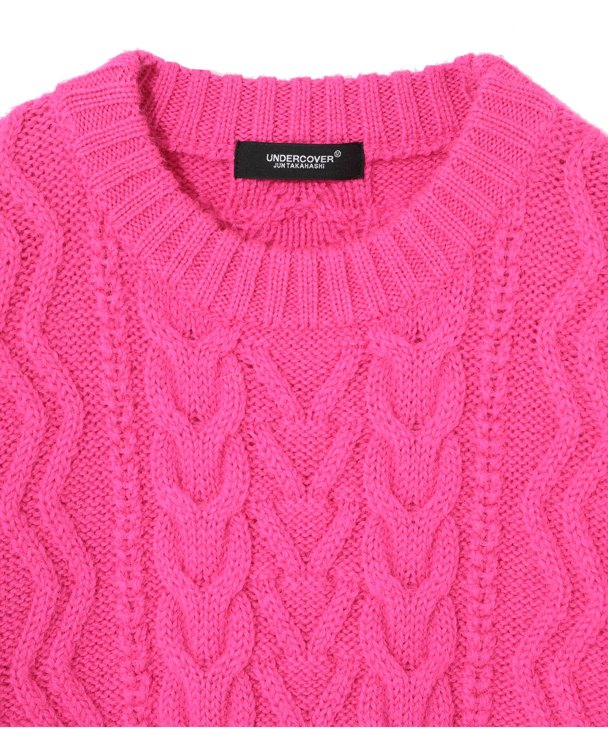 UC2B4901-2 Sweater - INVINCIBLE